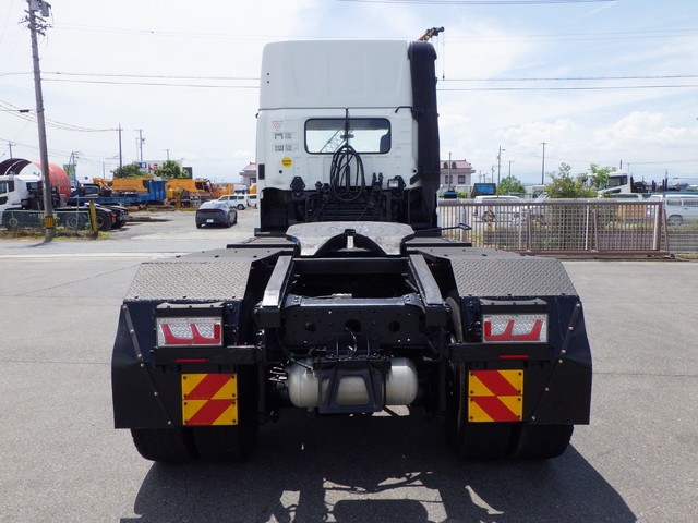 日野2DG-SS1EKHAダブルヘッド第五輪荷重18t|中古トラックの販売・買取・査定のアイナビ