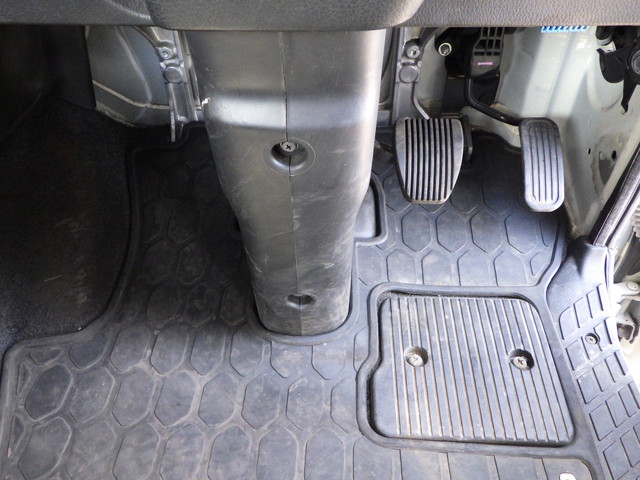 日野2DG-SS1EKHAダブルヘッド第五輪荷重18t|中古トラックの販売・買取・査定のアイナビ