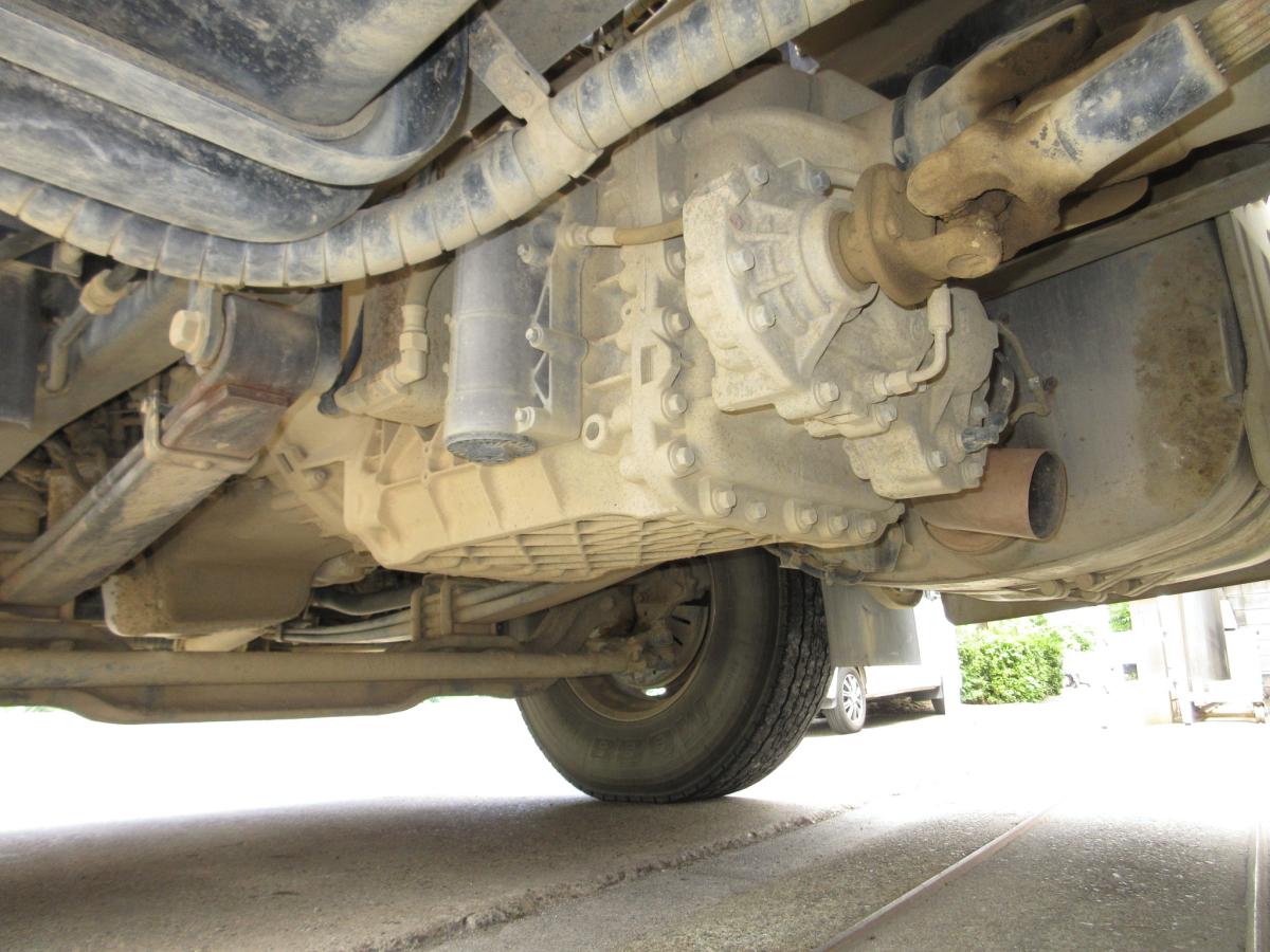 2PGクオン土砂ダンプ|中古トラックの販売・買取・査定のアイナビ