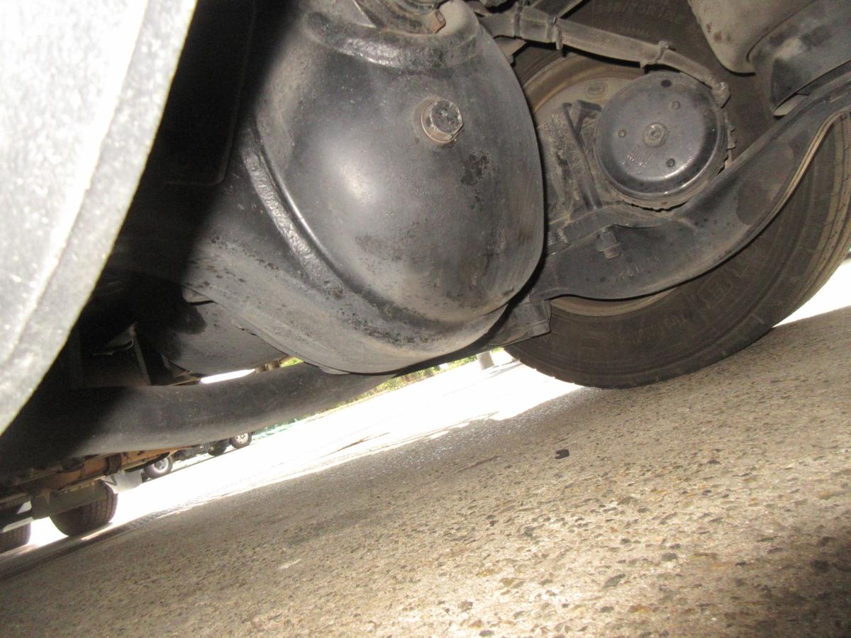 エアジョロダー付4軸低床アルミウイング|中古トラックの販売・買取・査定のアイナビ