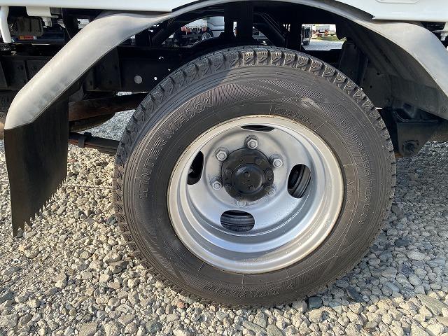 三菱ふそう 平ボディ キャンターガッツ|中古トラックの販売・買取・査定のアイナビ