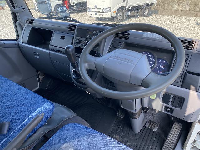 三菱ふそう 平ボディ キャンターガッツ|中古トラックの販売・買取・査定のアイナビ