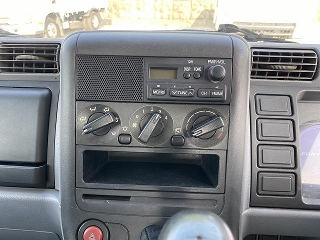 三菱ふそう 平ボディ キャンターガッツ|中古トラックの販売・買取・査定のアイナビ