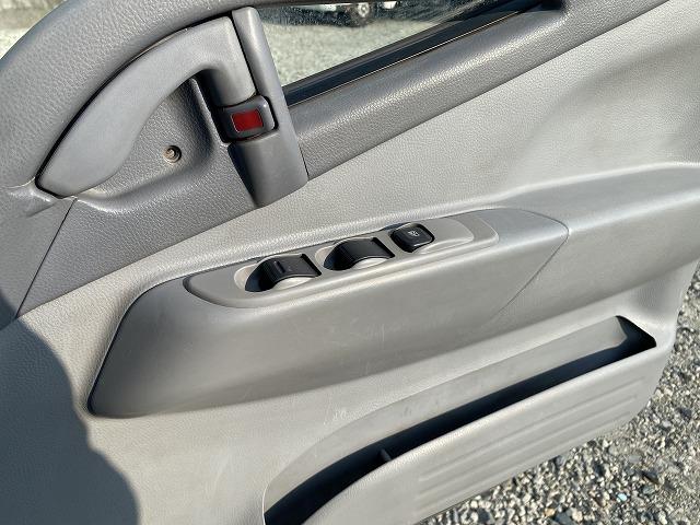 三菱ふそう 平ボディ キャンターガッツ|中古トラックの販売・買取・査定のアイナビ