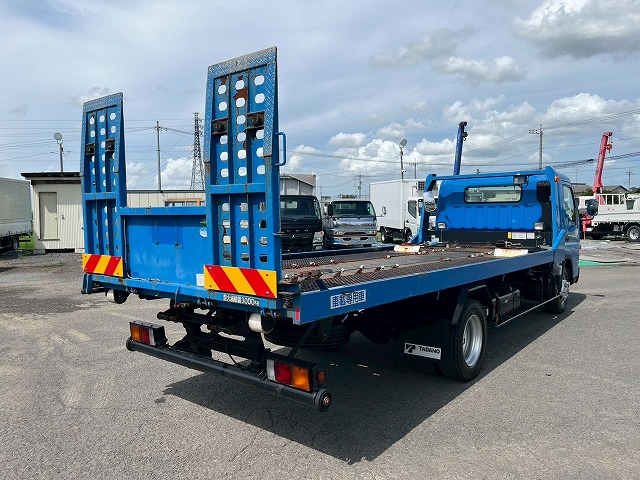 3トン積載★TADANO製・S-RIDE★フラットタイプ★ラジコン付き|中古トラックの販売・買取・査定のアイナビ