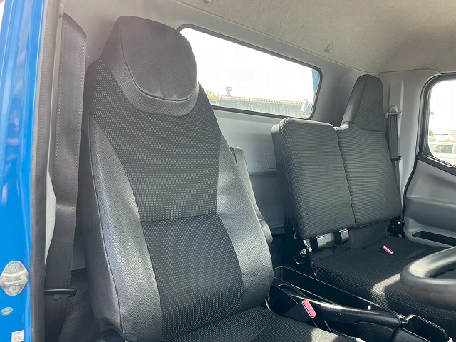 3トン積載★TADANO製・S-RIDE★フラットタイプ★ラジコン付き|中古トラックの販売・買取・査定のアイナビ