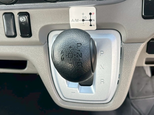 3トン積載★TADANO製・S-RIDE★フラットタイプ★ラジコン付き|中古トラックの販売・買取・査定のアイナビ