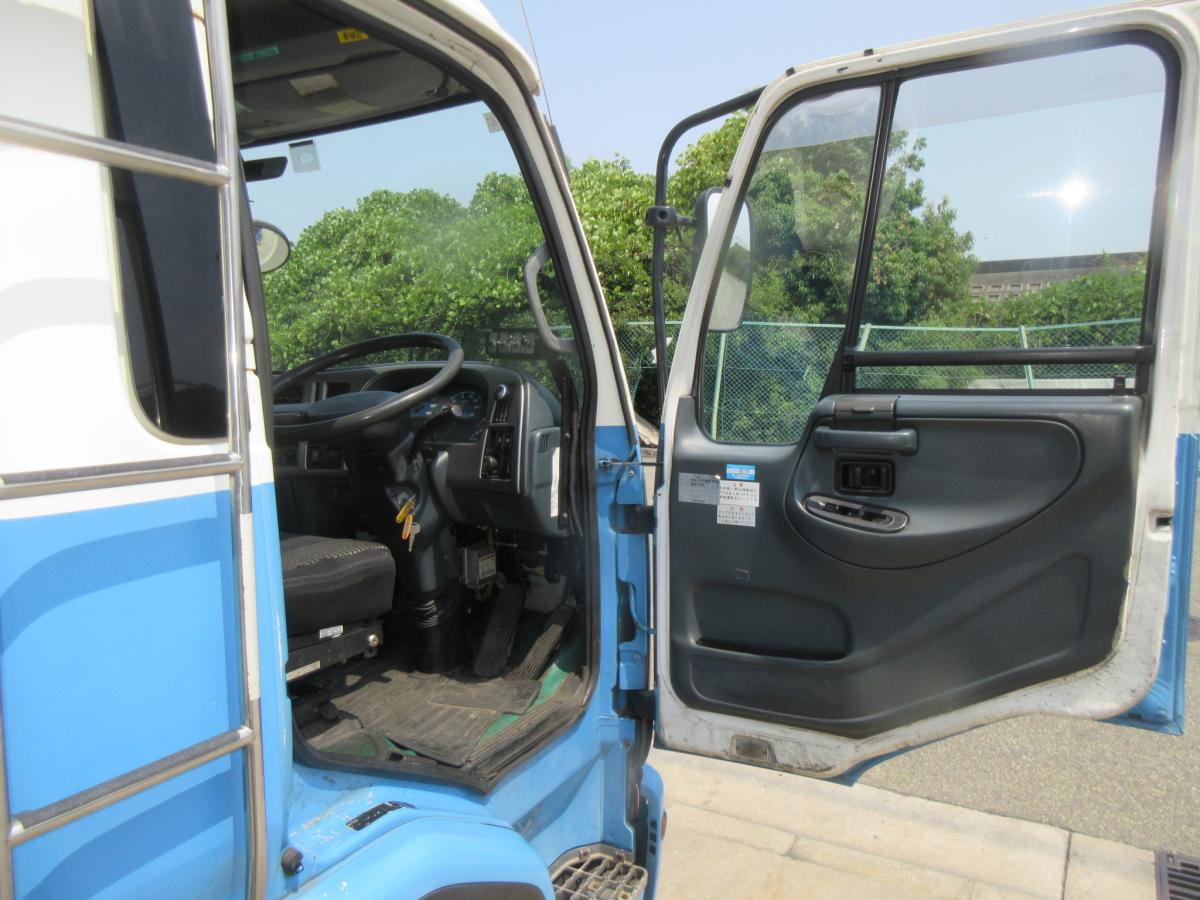 車検付き中型コンドルパッカー車|中古トラックの販売・買取・査定のアイナビ