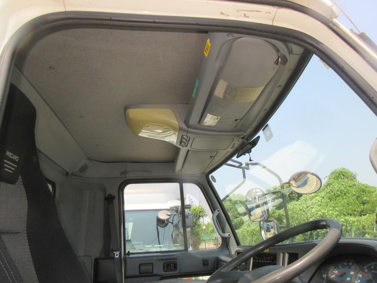 車検付き中型コンドルパッカー車|中古トラックの販売・買取・査定のアイナビ