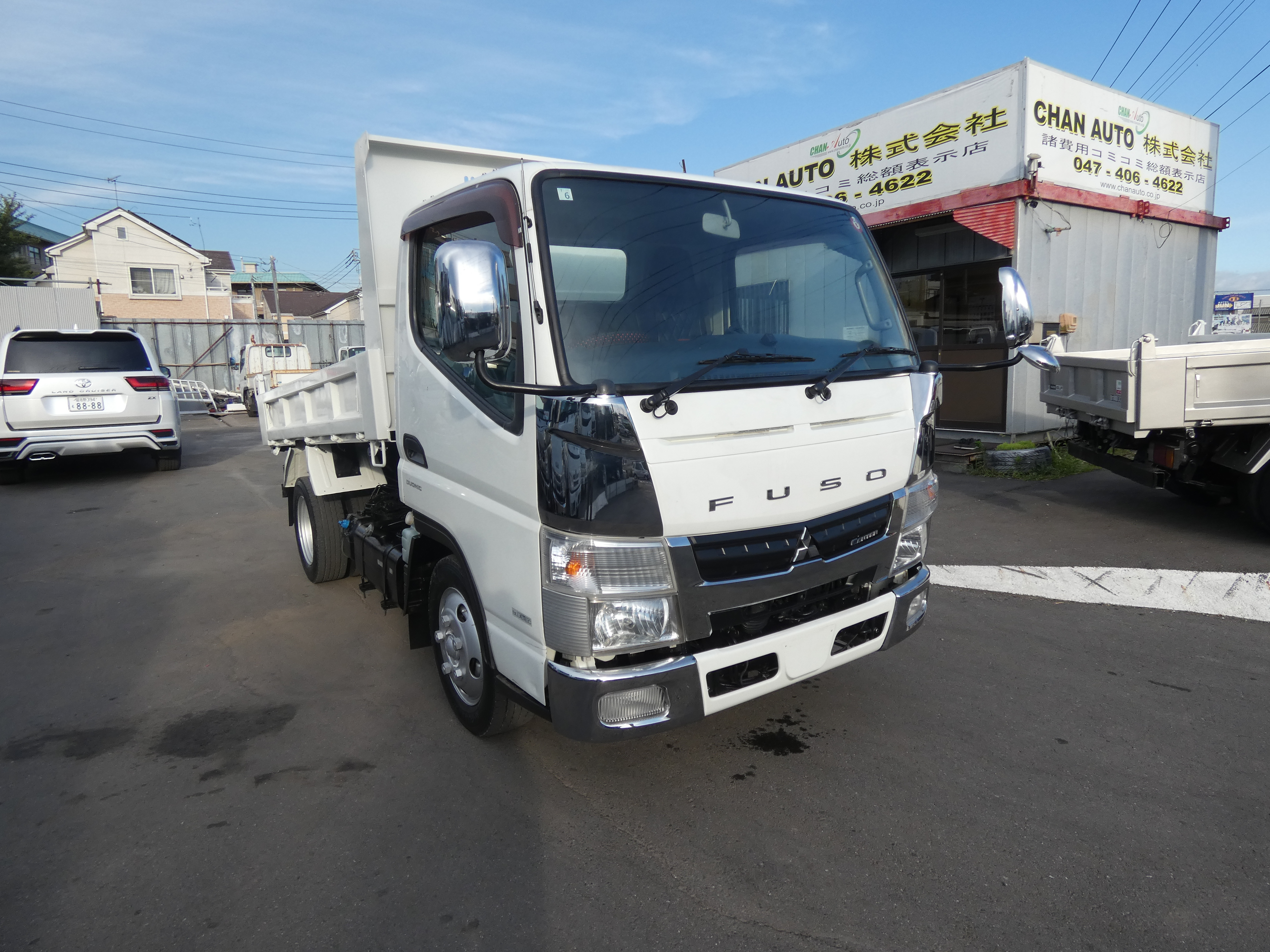 キャンター　2トン　ダンプ　ETC　250731|中古トラックの販売・買取・査定のアイナビ