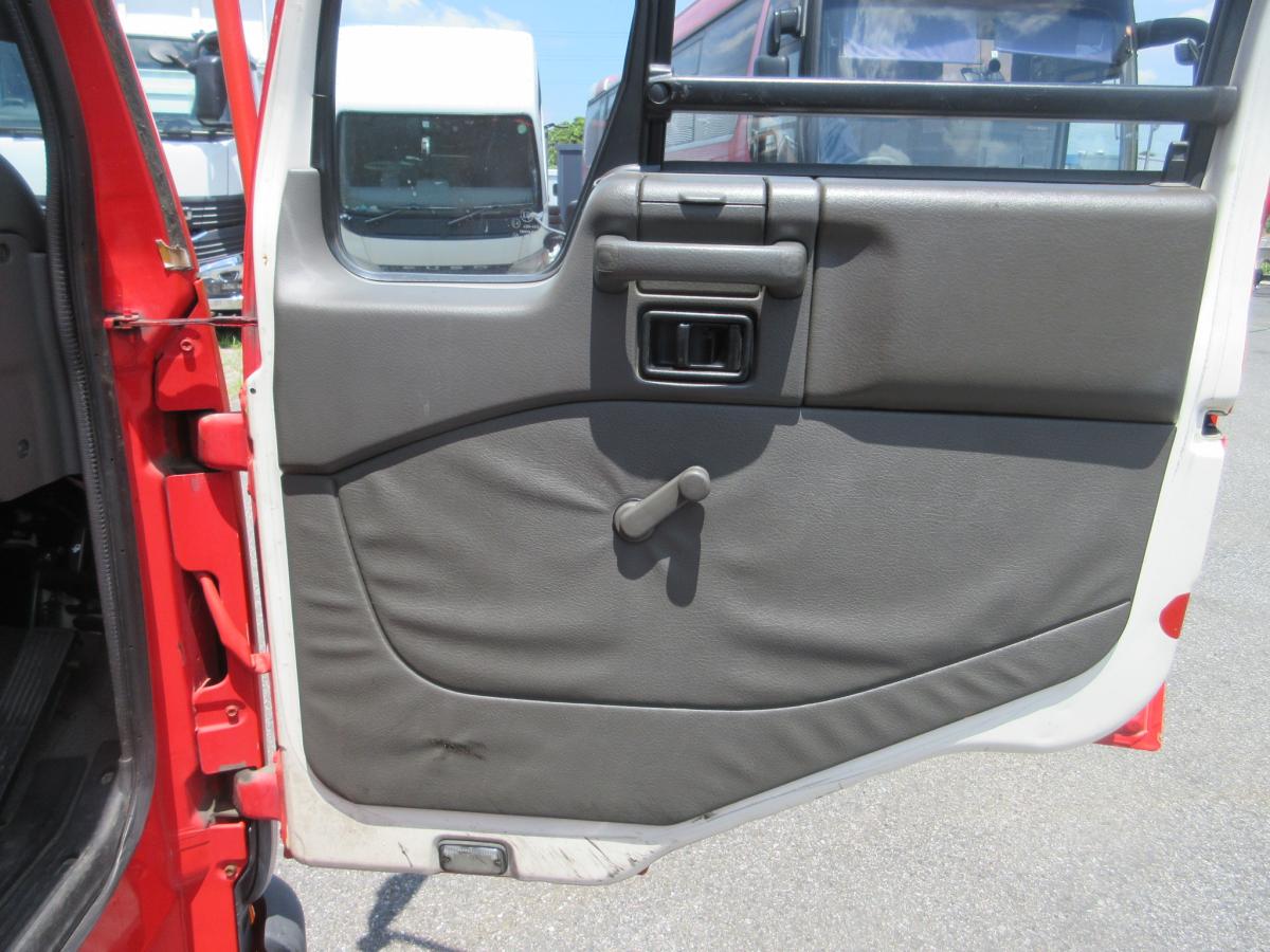 コンドル 消防車 平成8年登録 ニッサンディーゼル !!|中古トラックの販売・買取・査定のアイナビ