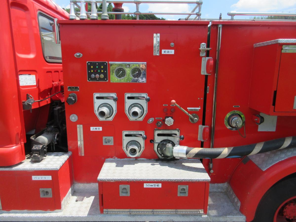 コンドル 消防車 平成8年登録 ニッサンディーゼル !!|中古トラックの販売・買取・査定のアイナビ