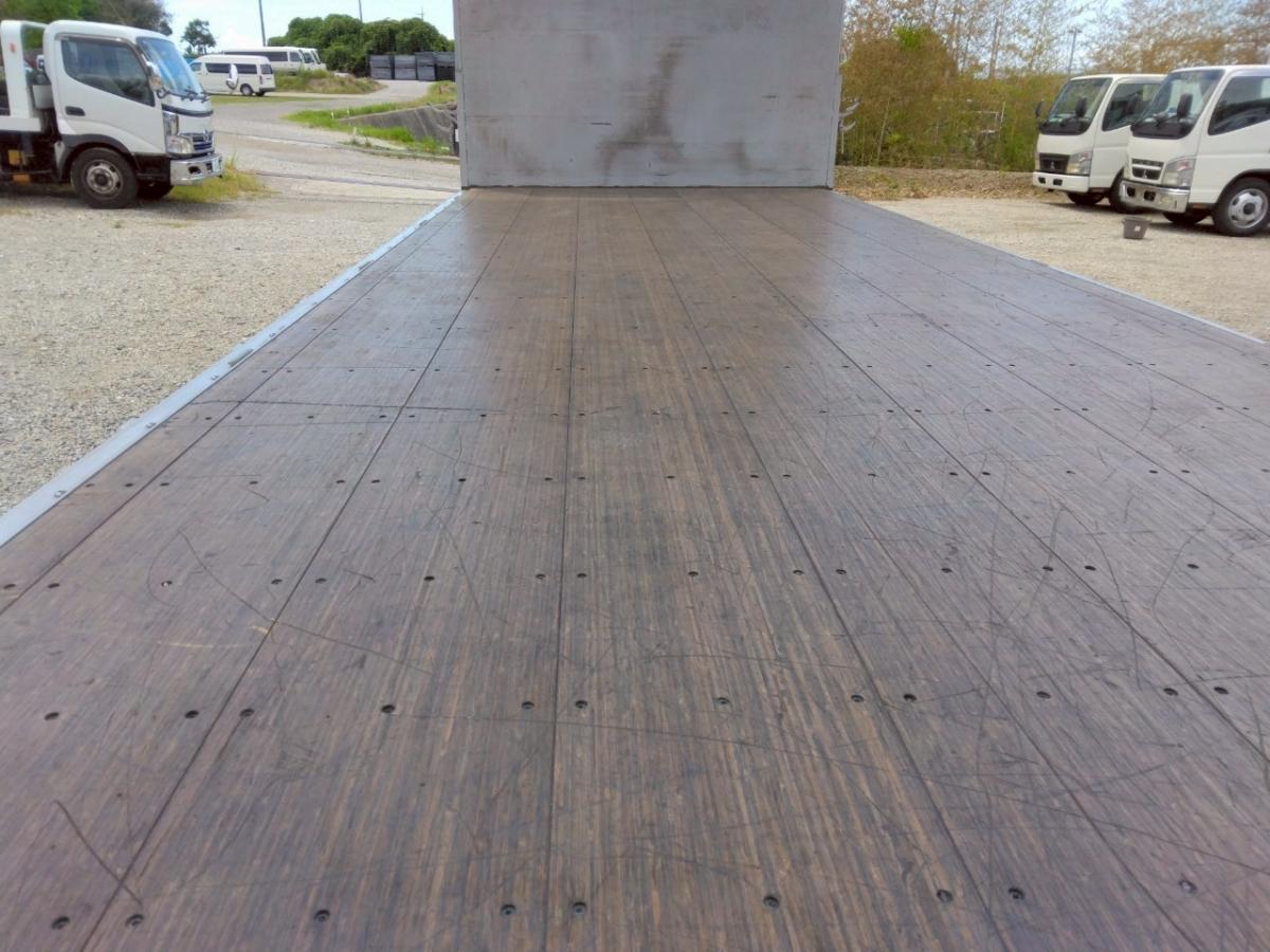 H30年 いすゞフォワード2.45tPG付アルミウィング|中古トラックの販売・買取・査定のアイナビ