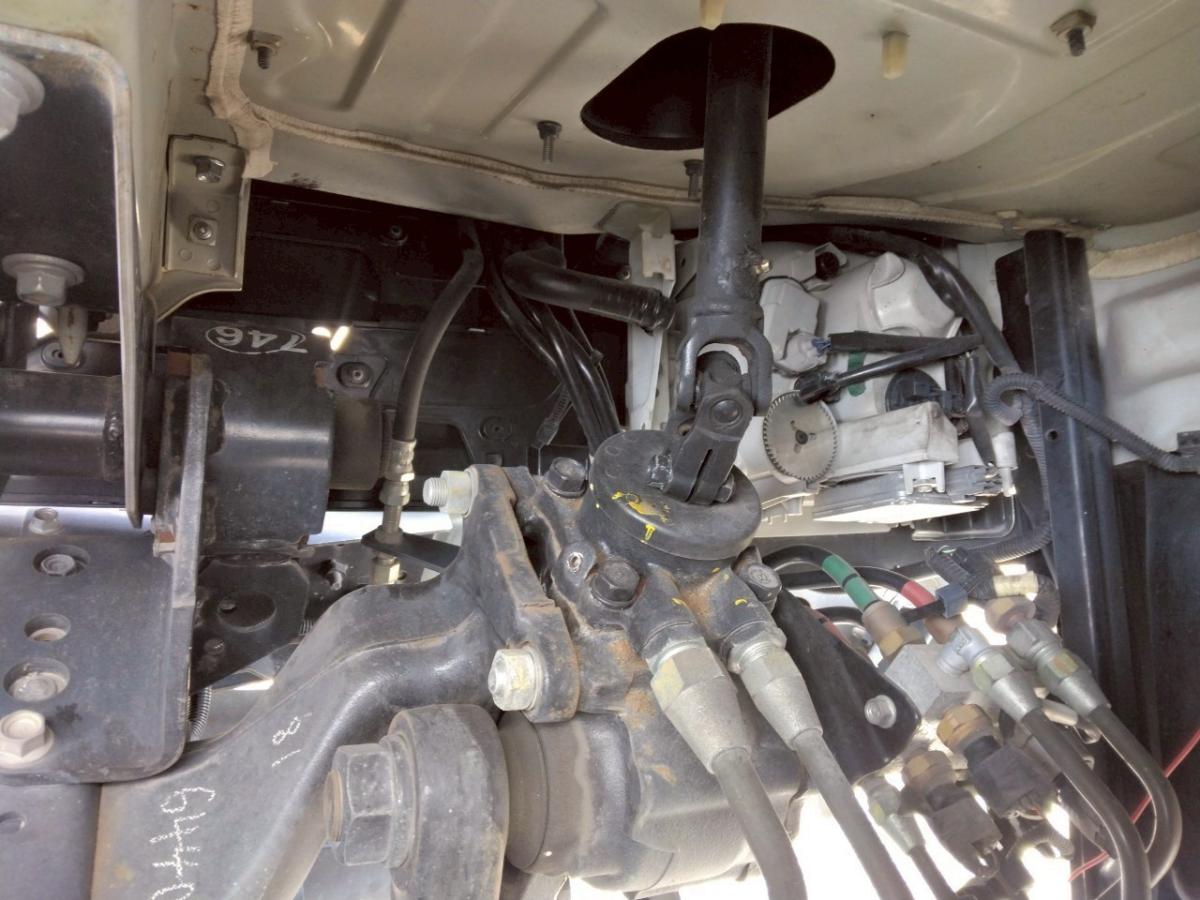 H30年 いすゞフォワード2.45tPG付アルミウィング|中古トラックの販売・買取・査定のアイナビ