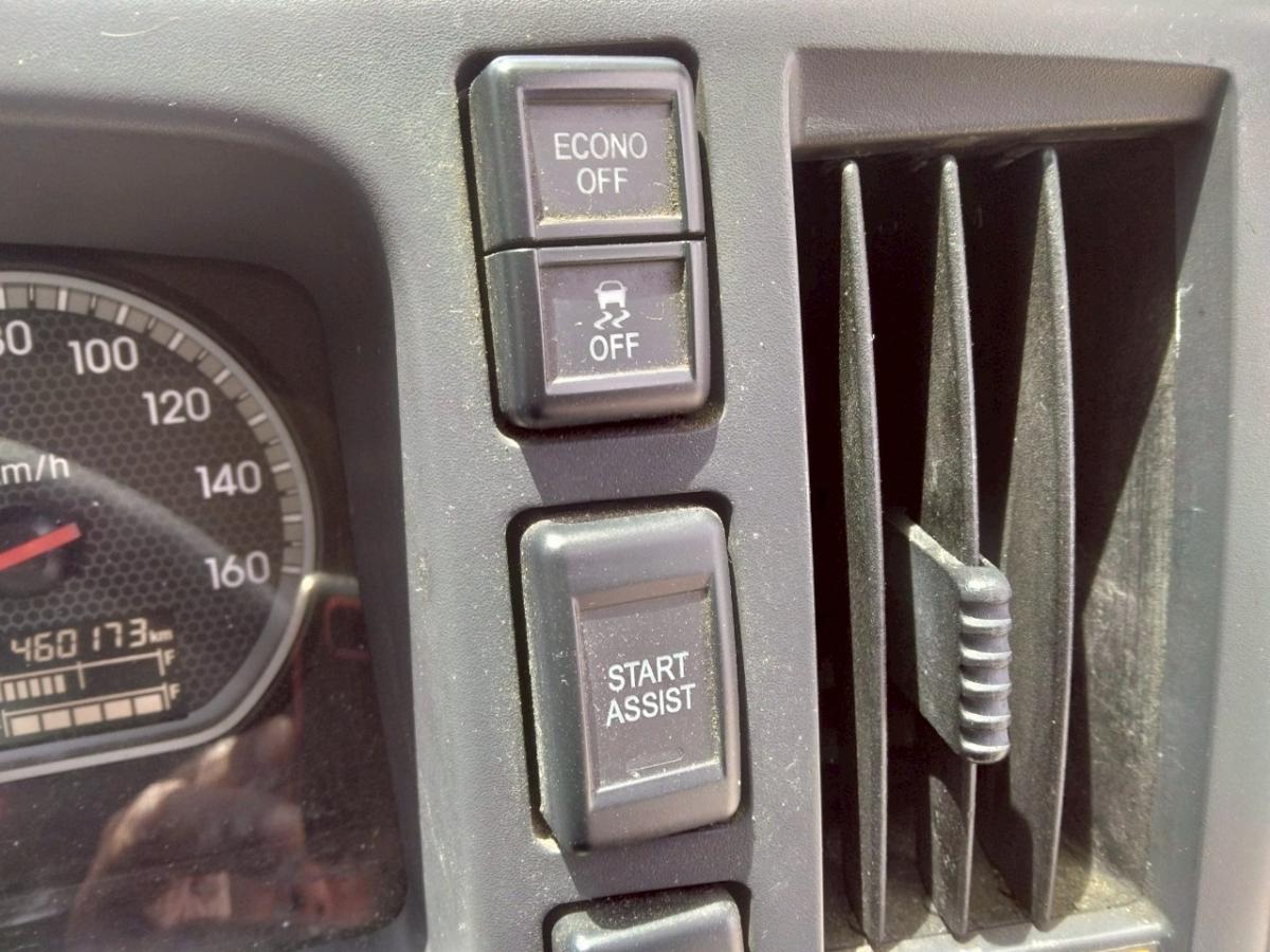 H30年 いすゞフォワード2.45tPG付アルミウィング|中古トラックの販売・買取・査定のアイナビ