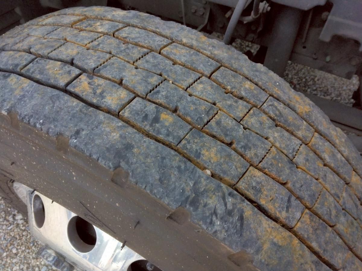 H30年 いすゞフォワード2.45tPG付アルミウィング|中古トラックの販売・買取・査定のアイナビ