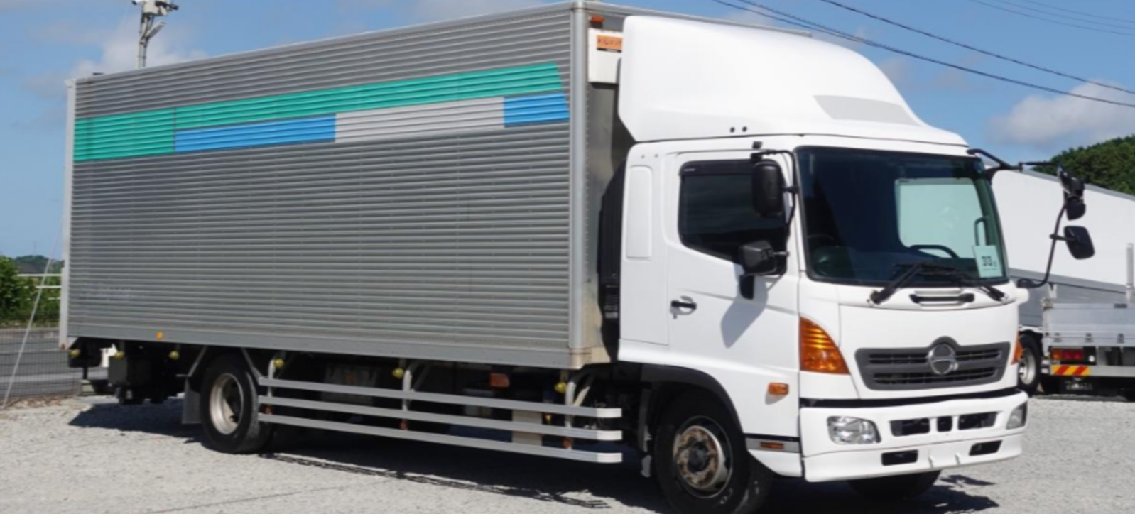 増トンワイドアルミバン跳上パワーゲート1t|中古トラックの販売・買取・査定のアイナビ