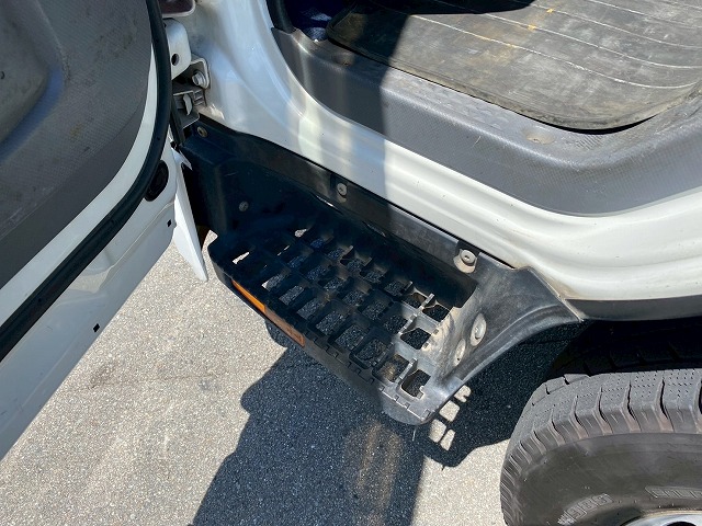 セーフティローダーワイド超超ロングNeoEX6速MTいすゞ|中古トラックの販売・買取・査定のアイナビ