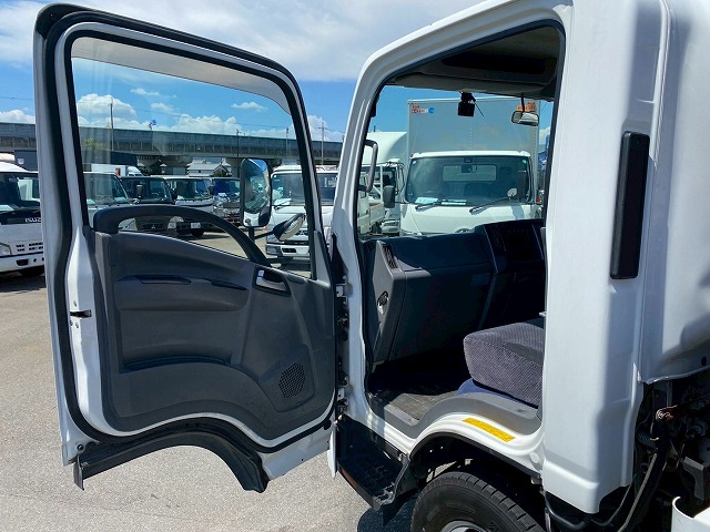 セーフティローダーワイド超超ロングNeoEX6速MTいすゞ|中古トラックの販売・買取・査定のアイナビ