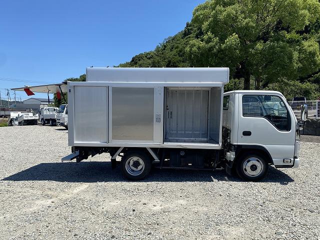 いすゞ バン車|中古トラックの販売・買取・査定のアイナビ