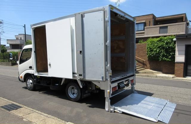 トヨタ バン車|中古トラックの販売・買取・査定のアイナビ
