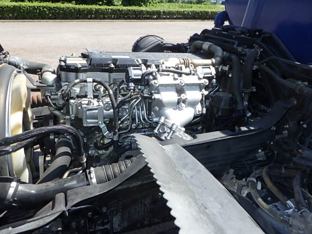 三菱 平成24年式 タンク車 車検付き|中古トラックの販売・買取・査定のアイナビ