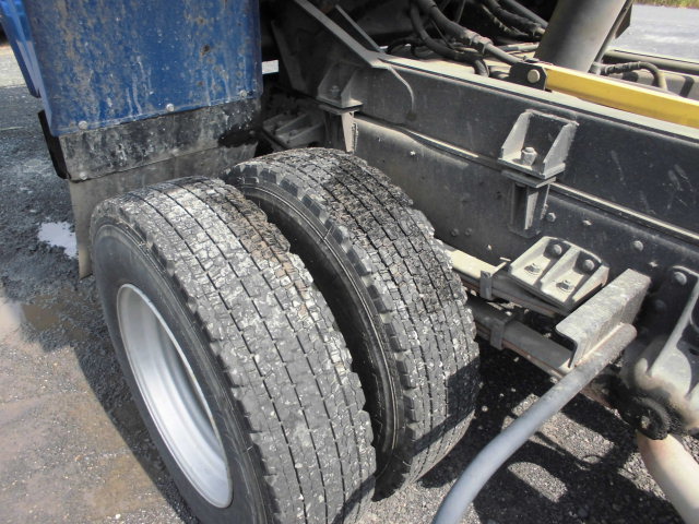 4T パッカー車 回転式 ダンプ式 塵芥車 フジマイティ8立米|中古トラックの販売・買取・査定のアイナビ