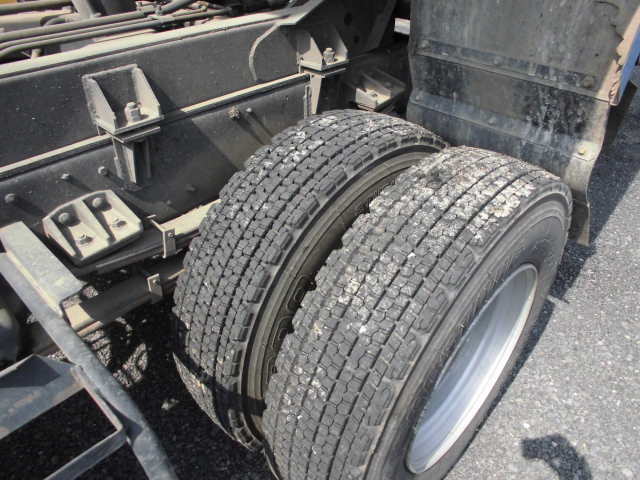 4T パッカー車 回転式 ダンプ式 塵芥車 フジマイティ8立米|中古トラックの販売・買取・査定のアイナビ