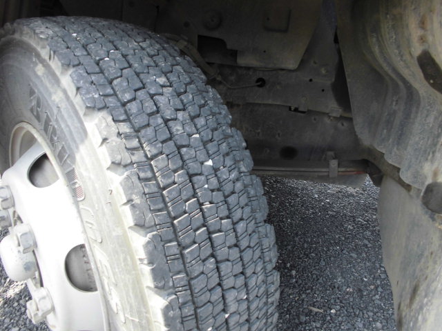 4T パッカー車 回転式 ダンプ式 塵芥車 フジマイティ8立米|中古トラックの販売・買取・査定のアイナビ