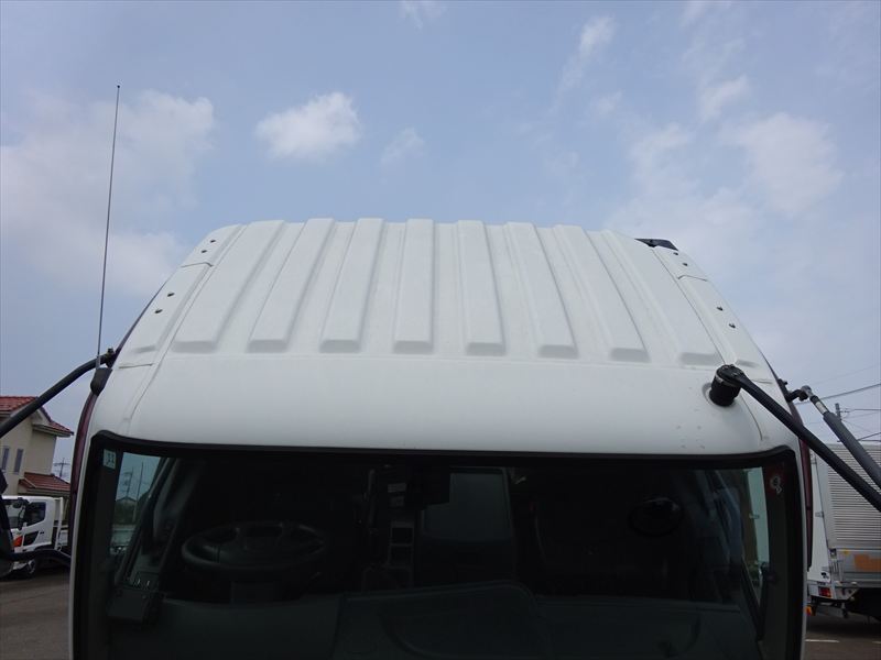 プレス 8.6㎥ 新明和|中古トラックの販売・買取・査定のアイナビ