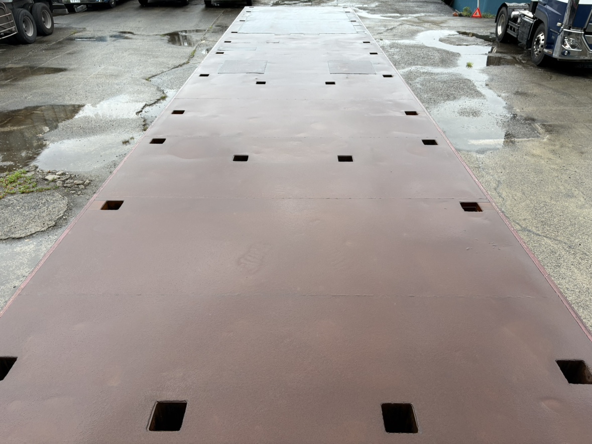 H22年式、東急、セミトレーラ 2デフ引き|中古トラックの販売・買取・査定のアイナビ