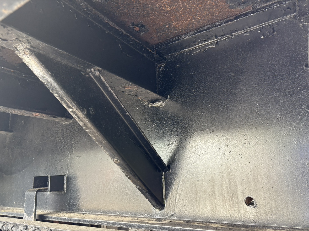 H22年式、東急、セミトレーラ 2デフ引き|中古トラックの販売・買取・査定のアイナビ