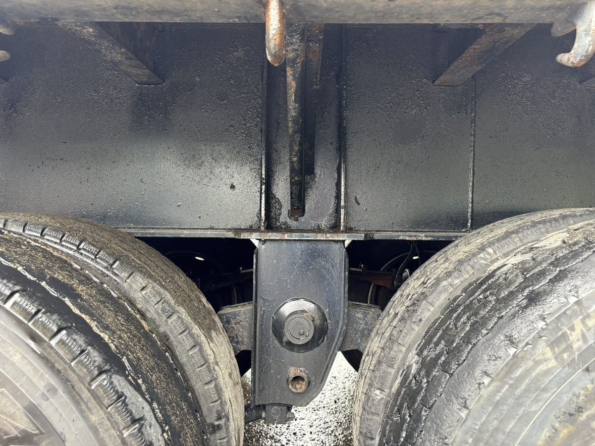 H22年式、東急、セミトレーラ 2デフ引き|中古トラックの販売・買取・査定のアイナビ