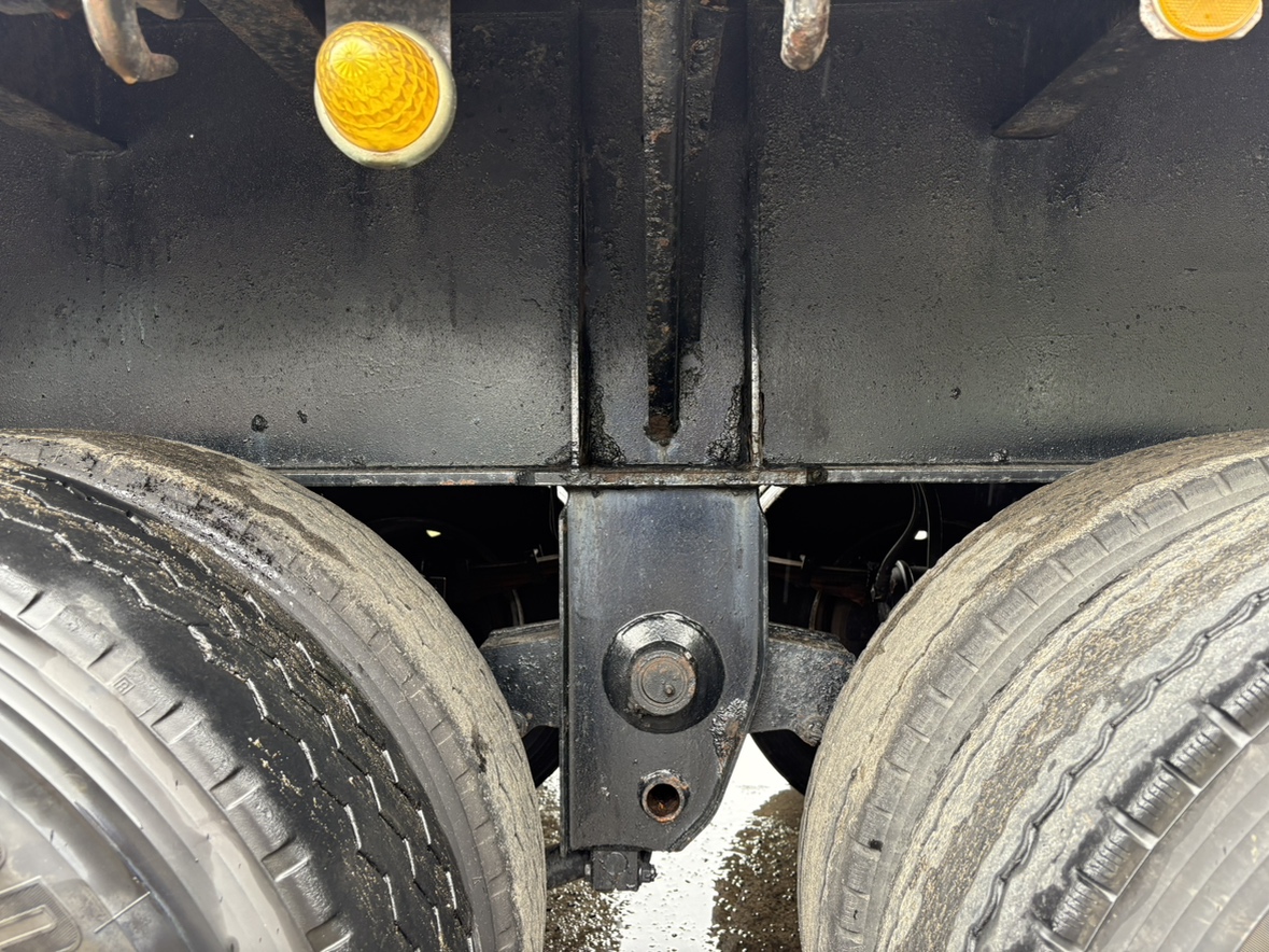 H22年式、東急、セミトレーラ 2デフ引き|中古トラックの販売・買取・査定のアイナビ