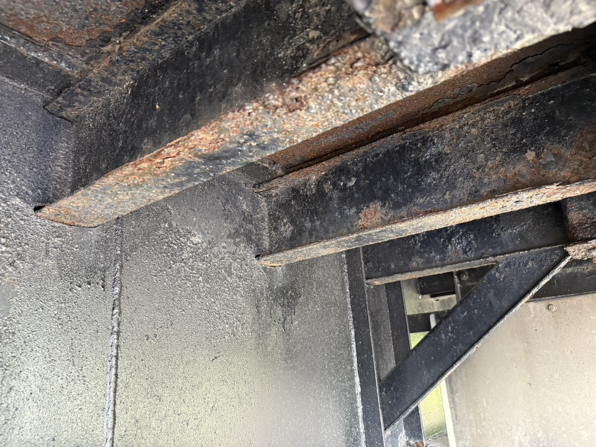 H22年式、東急、セミトレーラ 2デフ引き|中古トラックの販売・買取・査定のアイナビ