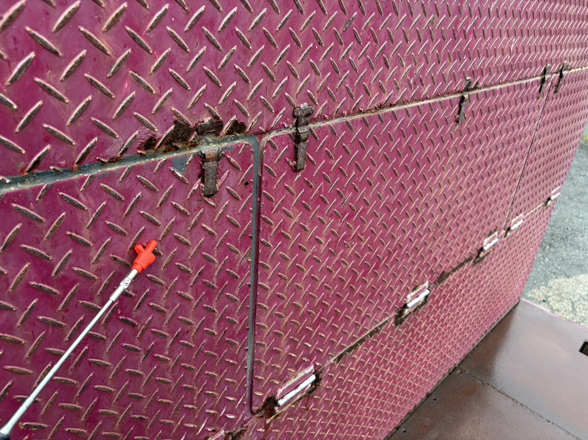 H22年式、東急、セミトレーラ 2デフ引き|中古トラックの販売・買取・査定のアイナビ