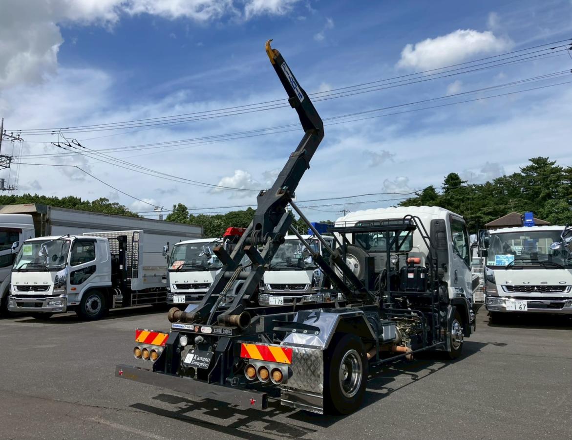 ☆H27 アームロール 4t標準 ツインホイスト リアジャッキ|中古トラックの販売・買取・査定のアイナビ