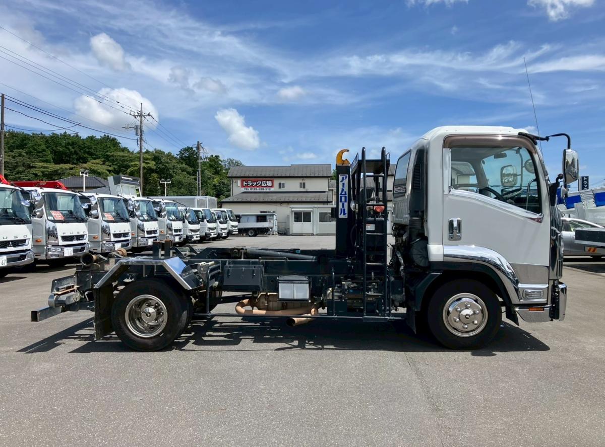 ☆H27 アームロール 4t標準 ツインホイスト リアジャッキ|中古トラックの販売・買取・査定のアイナビ