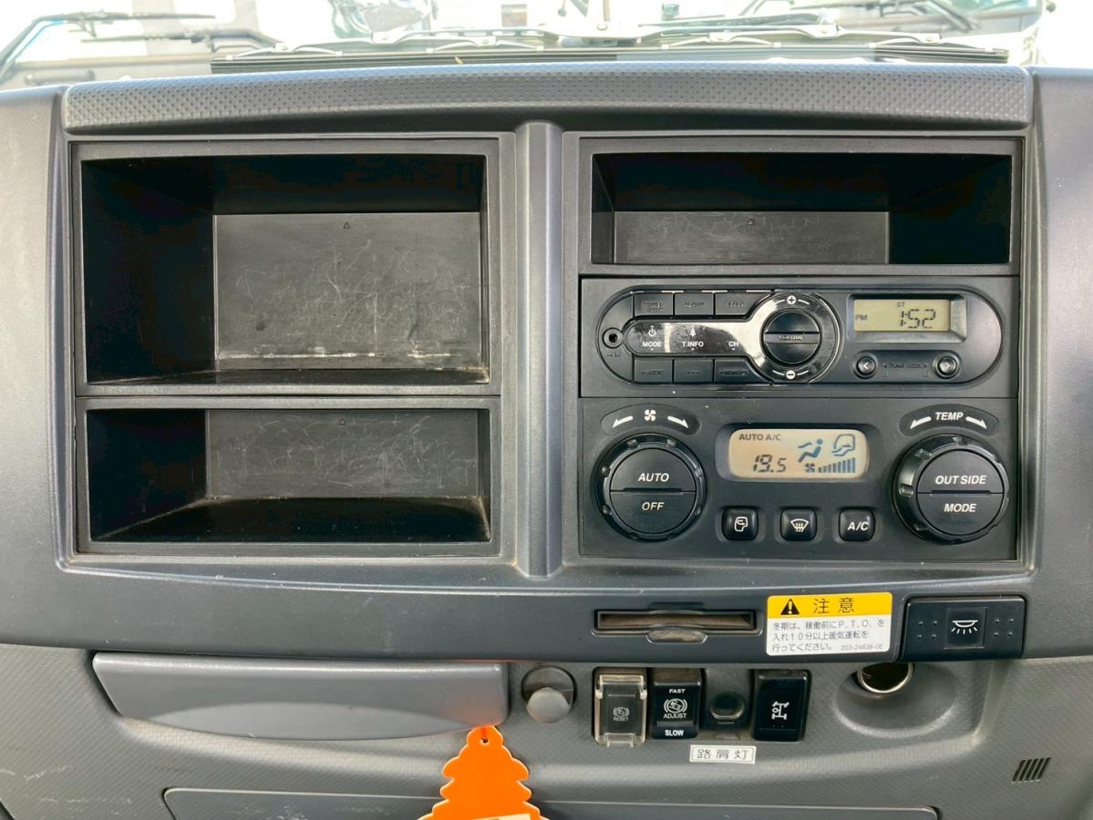 ☆H27 アームロール 4t標準 ツインホイスト リアジャッキ|中古トラックの販売・買取・査定のアイナビ