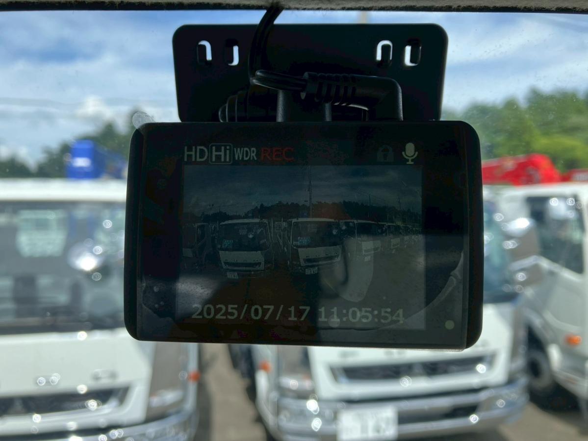 ☆H27 アームロール 4t標準 ツインホイスト リアジャッキ|中古トラックの販売・買取・査定のアイナビ