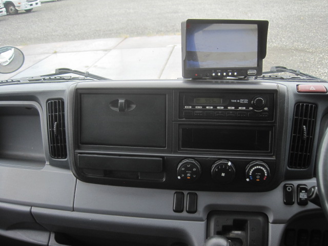 H25式三菱キャンター標準ロング内高230アルミバン4WD4駆|中古トラックの販売・買取・査定のアイナビ