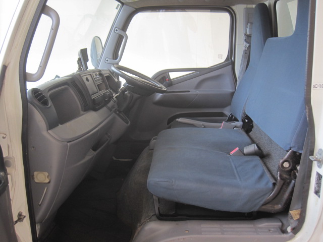 H25式三菱キャンター標準ロング内高230アルミバン4WD4駆|中古トラックの販売・買取・査定のアイナビ