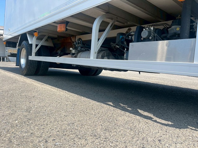 -30℃低温設定★格納式パワーゲート★左スライド扉★3.05トン|中古トラックの販売・買取・査定のアイナビ