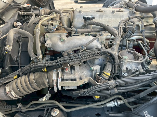 -30℃低温設定★格納式パワーゲート★左スライド扉★3.05トン|中古トラックの販売・買取・査定のアイナビ