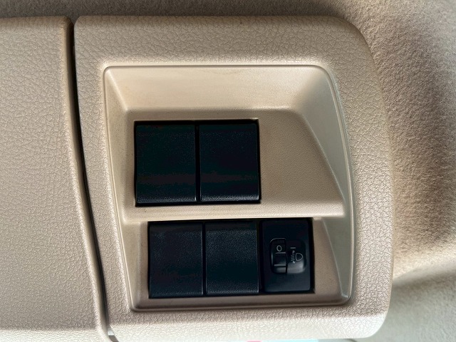 -30℃低温設定★格納式パワーゲート★左スライド扉★3.05トン|中古トラックの販売・買取・査定のアイナビ