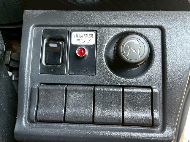 -30℃低温設定★格納式パワーゲート★左スライド扉★3.05トン|中古トラックの販売・買取・査定のアイナビ