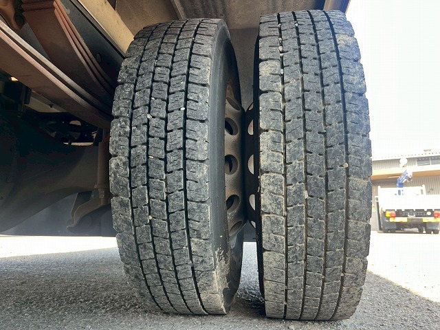 -30℃低温設定★格納式パワーゲート★左スライド扉★3.05トン|中古トラックの販売・買取・査定のアイナビ