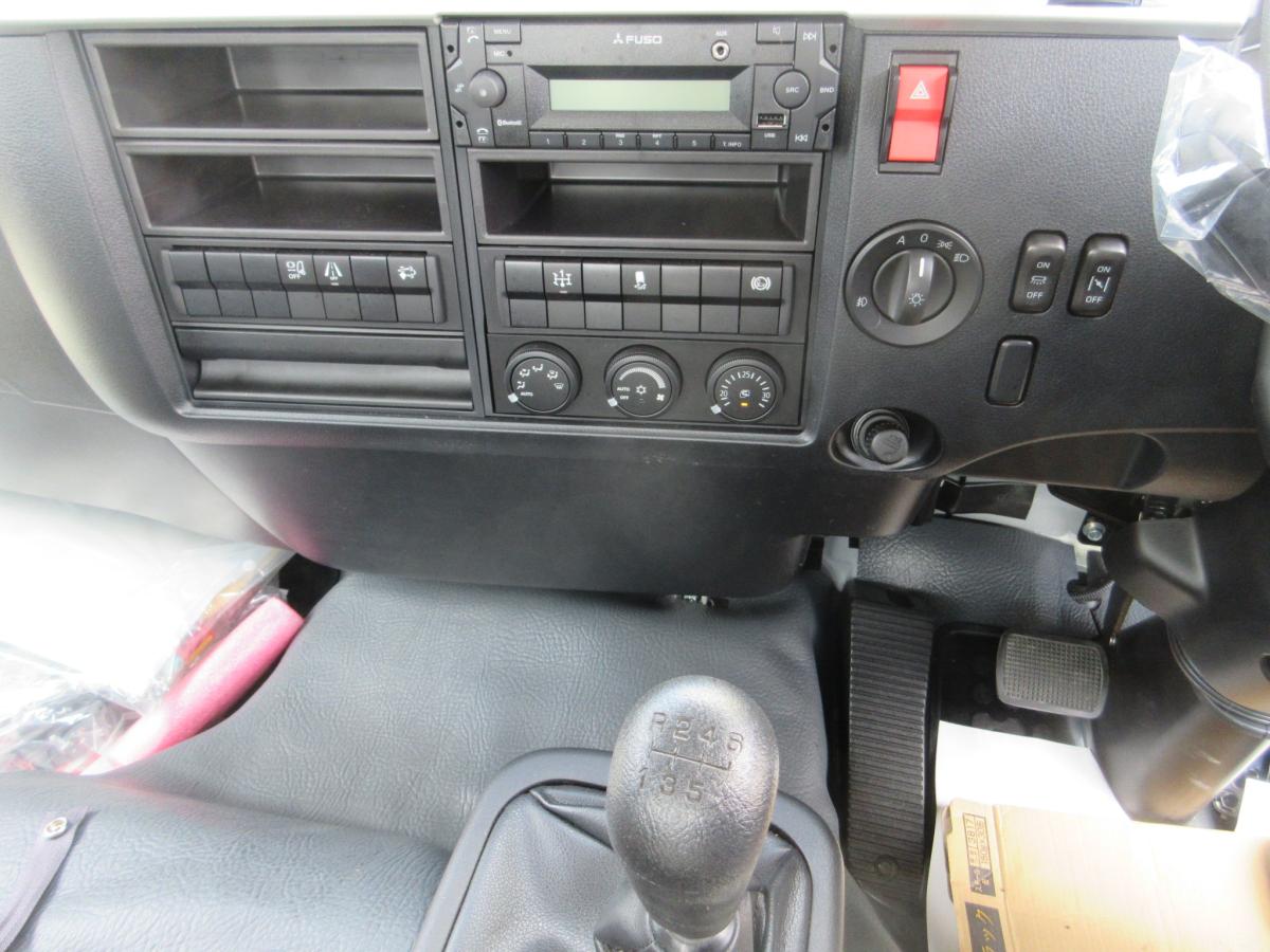 極東製 フックロール 脱着装置付コンテナ専用車 !!|中古トラックの販売・買取・査定のアイナビ