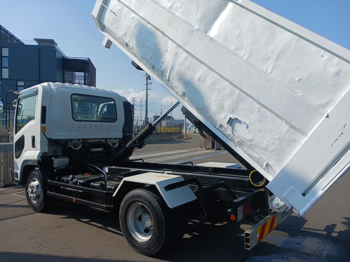 車検付き即戦力アームロール|中古トラックの販売・買取・査定のアイナビ