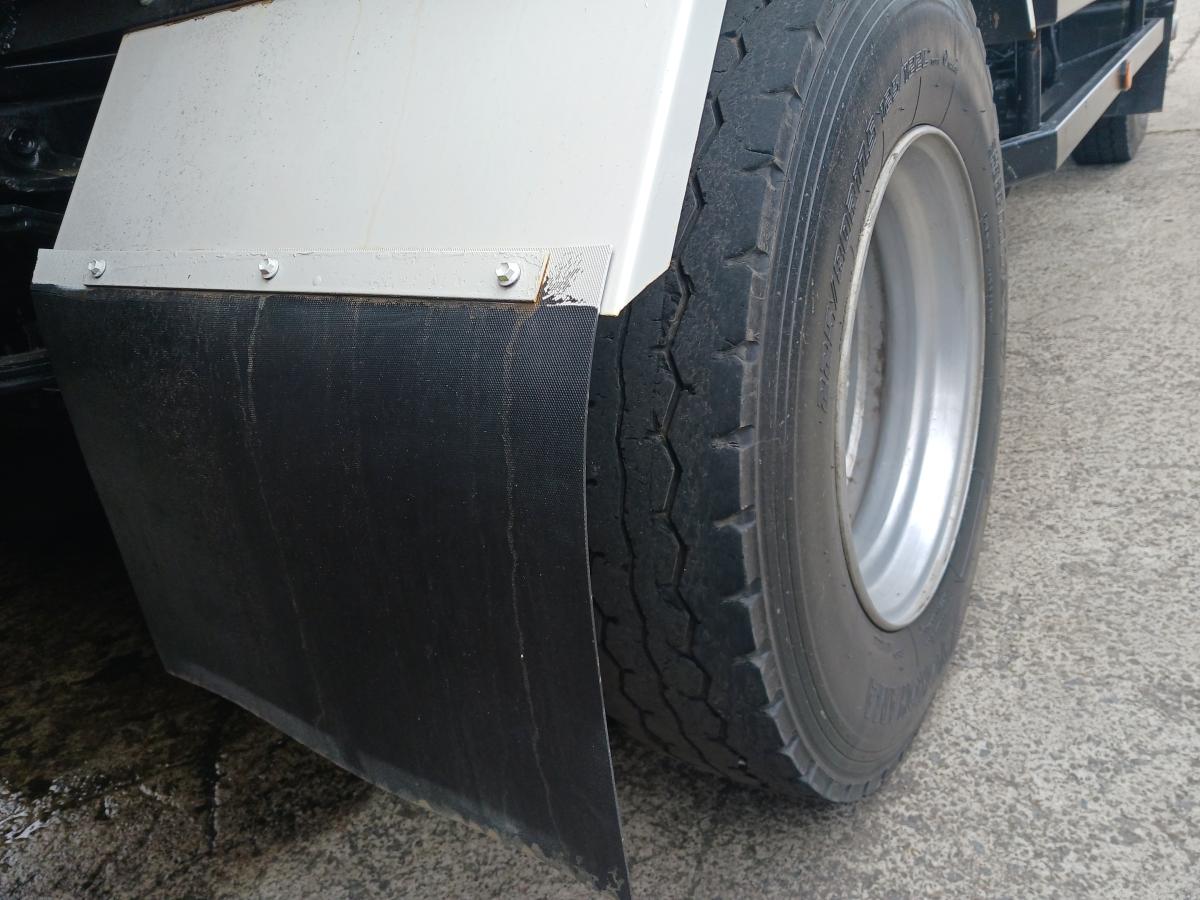 車検付き即戦力アームロール|中古トラックの販売・買取・査定のアイナビ